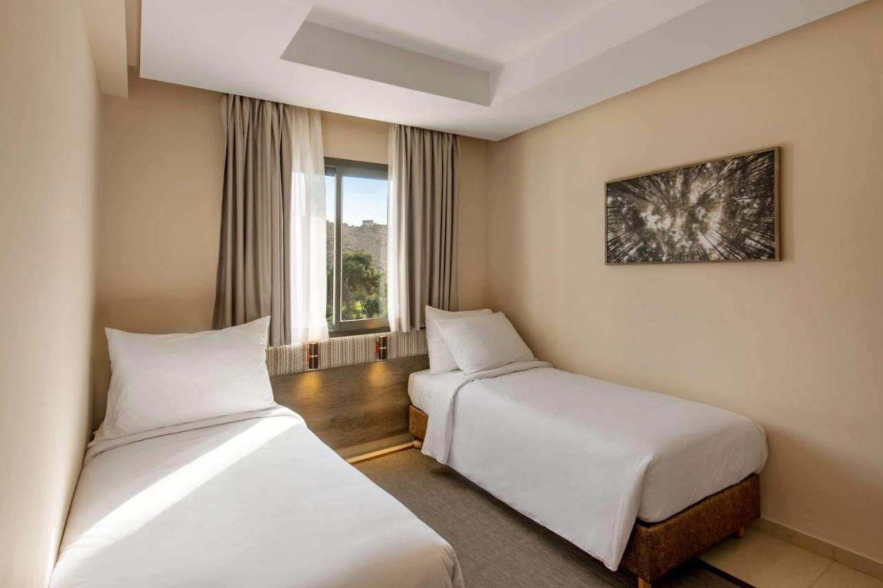 Radisson Blu Residences Эль-Хосейма Экстерьер фото